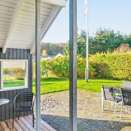 Juelsminde Xxv Holiday home *
