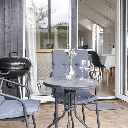 Juelsminde Xxv Holiday home *