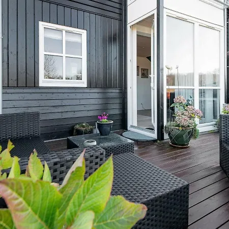 Cozy Holiday In Jutland With Jacuzzi * Juelsminde (Hedensted)