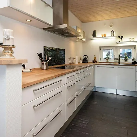 Cozy Holiday In Jutland With Jacuzzi Juelsminde (Hedensted)